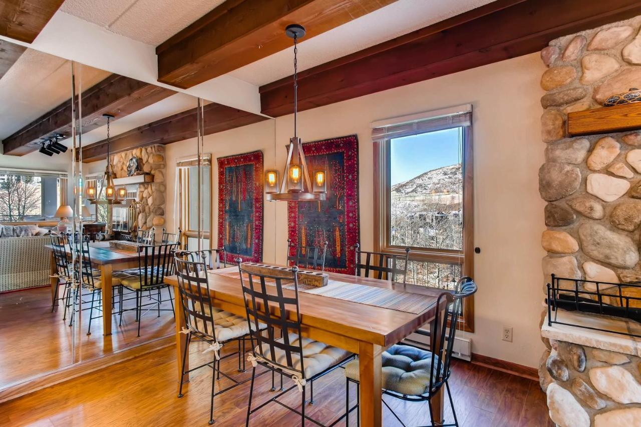 Mountain Views From This Plaza Condo - Sleeps 6 Condo Crested Butte Kültér fotó